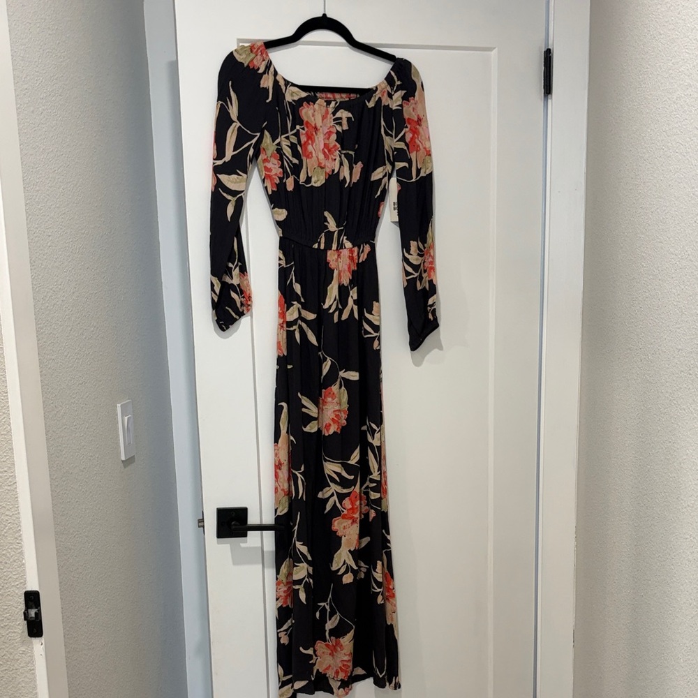 Billabong Black and Red Floral Long Sleeve Dress